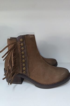 BOTÍN CAMPERO MUJER CON FLECOS
