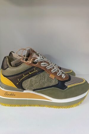 ZAPATILLA MUJER CON CUÑA MARCA ANEKKE