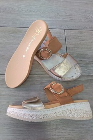 SANDALIA MUJER CON VELCROS Y PLANTILLA EXTRAIBLE DESCANFLEX